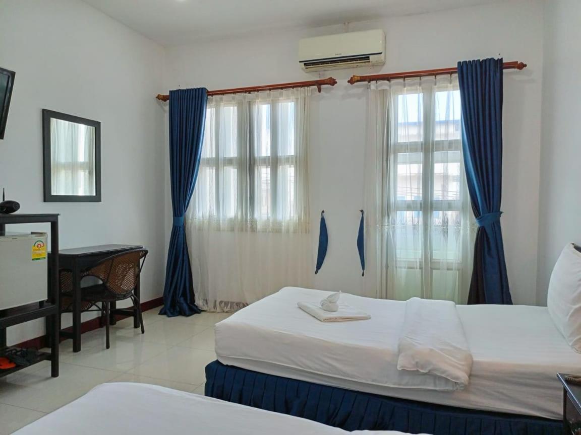 Subinh Hotel And Restaurant Pakse Exterior foto